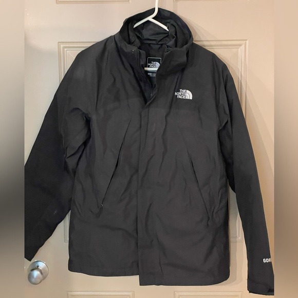 The North Face Black Men’s Antora Triclimate Jacket - Picture 2 of 10